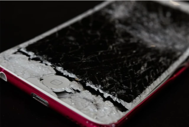Cambiar pantalla móvil en casa InfoRepuestos- Cambiar pantalla móvil en casa InfoRepuestos